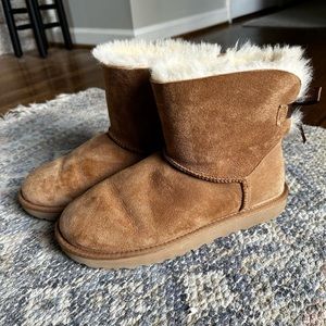 UGG Mini Bailey Bow II Boot- Chestnut